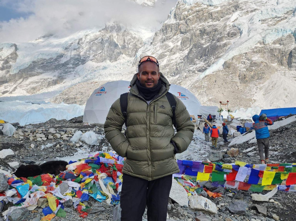 Prageeth Climbs Everest Base Camp